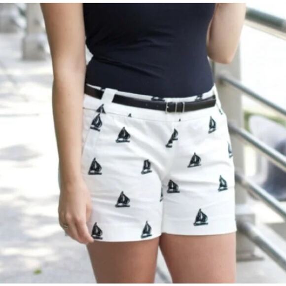 J CREW Sailboat Print Chino Short Black & White Size 8 Nautical Preppy - Picture 1 of 6